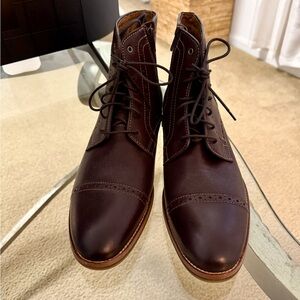 Johnston & Murphy Warner Cap Toe Boots